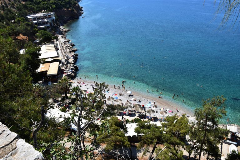 «My Coast»: Χιλιάδες καταγγελίες για αυθαιρεσίες σε παραλίες – Ένα «καυτό» καλοκαίρι ξεκίνησε