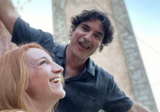 Το γλυκό αντίο του Χριστόφορου Παπακαλιάτη στην Στεφανία Γουλιώτη – Τελείωσαν τα γυρίσματα της στο Maestro