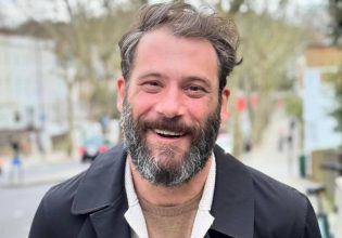 Αντίνοος Αλμπάνης: «Θύμωσα με τον Παπακαλιάτη γιατί…»