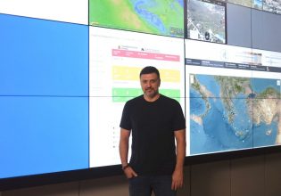 Vassilis Kikilias: The ministry I am in charge of is Crisis, but in difficult times you give a sample of writing as a politician