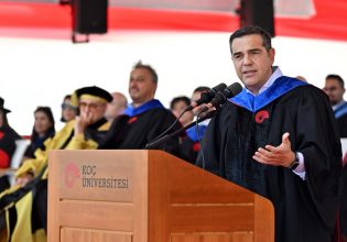 Τσίπρας: Δεν μετανιώνω που παραιτήθηκα από πρόεδρος του ΣΥΡΙΖΑ – Ψηλά το κεφάλι!