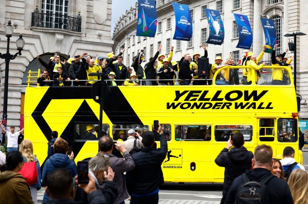 Ξεκίνησε το «πάρτι» στο Γουέμπλεϊ για τον τελικό του Champions League (pics, vid)