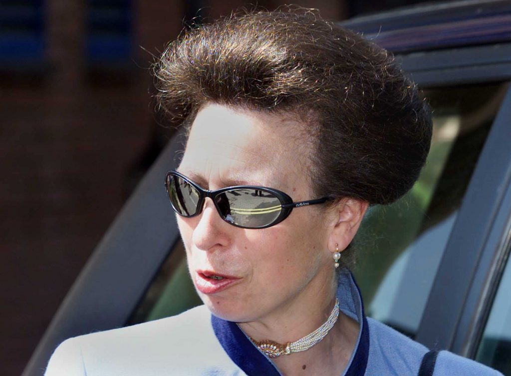 Στο νοσοκομείο η πριγκίπισσα Άννα – Υπέστη μικρούς τραυματισμούς και διάσειση