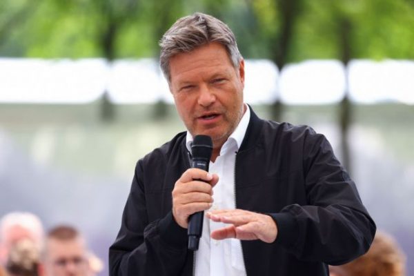 Κίνα: Οι δασμοί της ΕΕ σε κινεζικά αγαθά δεν συνιστούν τιμωρία, λέει ο Ρόμπερτ Χάμπεκ