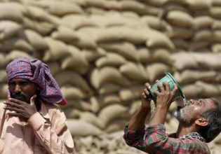 Ινδία: Τουλάχιστον 56 άτομα έχασαν τη ζωή τους λόγω καύσωνα