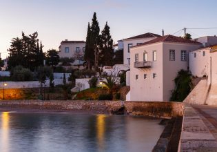 Θρίλερ στις Σπέτσες: Βρέθηκε νεκρός Άγγλος στο Παλιό Λιμάνι