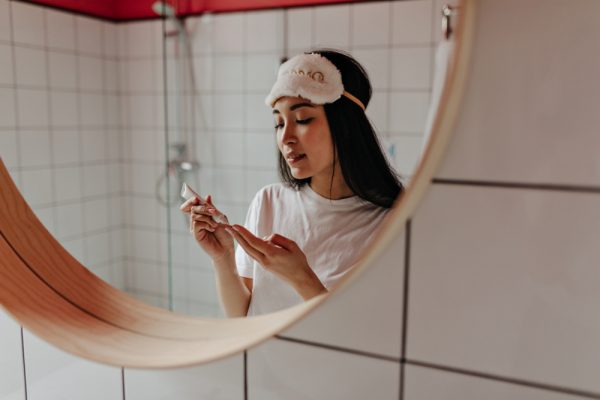 Beauty routine: 5 τρόποι για να την κάνετε πιο… καλοκαιρινή