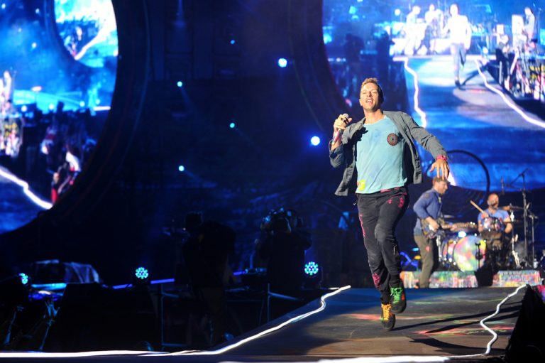 Συναυλία Coldplay στην Αθήνα: Τι πρέπει να έχετε μαζί σας και τι απαγορεύεται