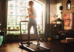 Γυμναστική: Όσα χρειάζεσαι για να μείνεις σε φόρμα το καλοκαίρι