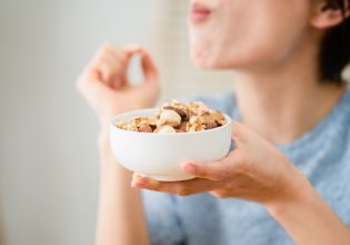 Ξηροί καρποί: Ποιος είναι ο καλύτερος για απώλεια βάρους