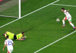 Αυτογκόλ του Καλαφιόρι και 1-0 η Ισπανία (vid)