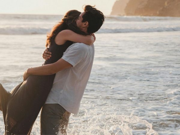 Τετράγωνο Αφροδίτης – Κρόνου: Ποια ζώδια θα επηρεάσει περισσότερο στα αισθηματικά