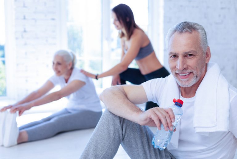 Γυμναστική: Αυτό είναι το είδος άθλησης που θα σας κρατήσει υγιείς ακόμα και μετά τα 70