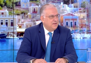 Ακρίβεια – Θεοδωρικάκος: Τριπλασιάζονται τα ανώτατα πρόστιμα για αθέμιτες πρακτικές και κερδοσκοπία