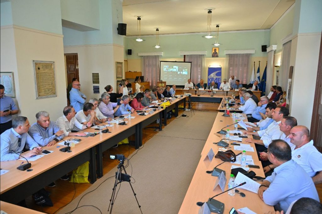 Επιπλέον χρηματοδότηση ύψους 83,5 εκ. ευρώ για παιδικούς σταθμούς και ΚΔΑΠ ζητά η ΚΕΔΕ