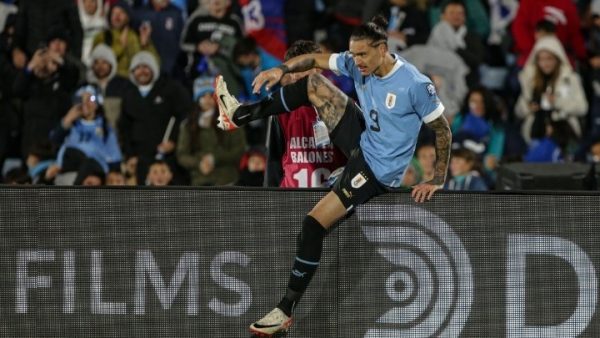 Η Ουρουγουάδη διέλυσε το Μεξικό με χατ τρικ του Νούνιες (4-0)