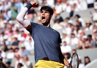 Αλκαράθ: «Έβλεπα Ρολάντ Γκαρός στην τηλεόραση και τώρα κρατώ το τρόπαιο»