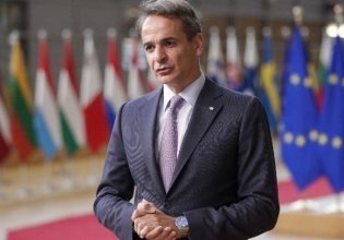 Ο Μητσοτάκης στις διαπραγματεύσεις για τα κορυφαία ευρωπαϊκά αξιώματα – Αισιοδοξία για λευκό καπνό