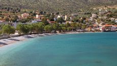 Καλοκαιρινές βουτιές στις παραλίες του δήμου Θήβας