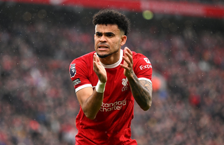 Ντίας: «Είμαι χαρούμενος στη Λίβερπουλ»