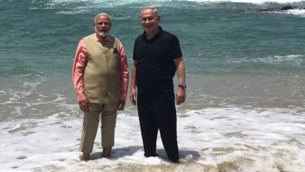 Ινδία – Ισραήλ: Το Δελχί στέλνει όπλα στο Τελ Αβίβ για τον πόλεμο στη Γάζα