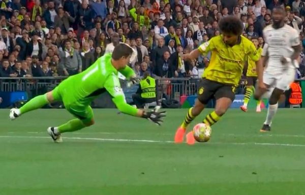 Οι μεγάλες ευκαιρίες Μπραντ και Αντεγέμι για την Ντόρτμουντ (vids)