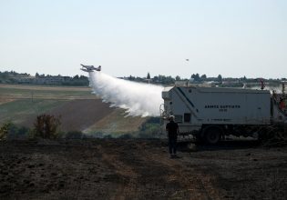 Φωτιά: 52 πυρκαγιές σε ένα 24ωρο αντιμετώπισε η Πυροσβεστική – Σύλληψη ενός ατόμου στη Στιμάγκα Κορινθίας