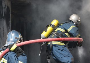 Φωτιά σε διαμέρισμα τα ξημερώματα στου Ζωγράφου