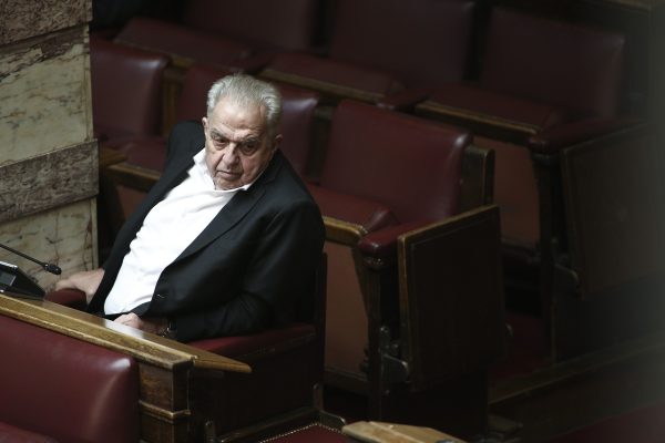 Στην εντατική ο Αλέκος Φλαμπουράρης