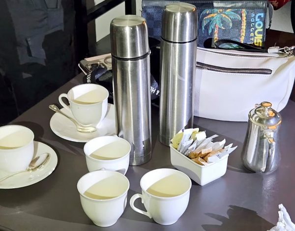 Ταϊλάνδη: Έξι νεκροί σε δωμάτιο πολυτελούς ξενοδοχείου – Η ουσία στα φλιτζάνια και το ενδεχόμενο αυτοκτονίας