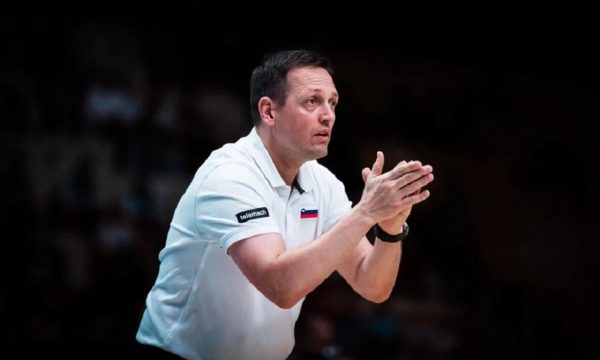 Σέκουλιτς: «Φαβορί η Ελλάδα»