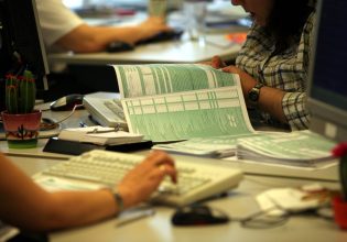 «Έπεσαν» αυτόματα 423.000 φορολογικές δηλώσεις – Οι 8 στους 10 δεν πληρώνουν επιπλέον φόρο