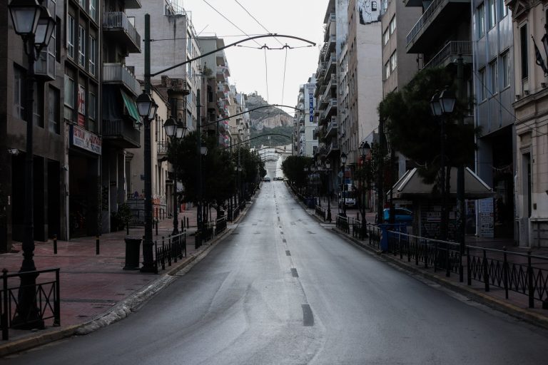 Έρευνα: Ο πληθωρισμός και η ακρίβεια μαστίζουν τα νοικοκυριά – 8 στους 10 εκτιμά ότι υπάρχει αισχροκέρδεια