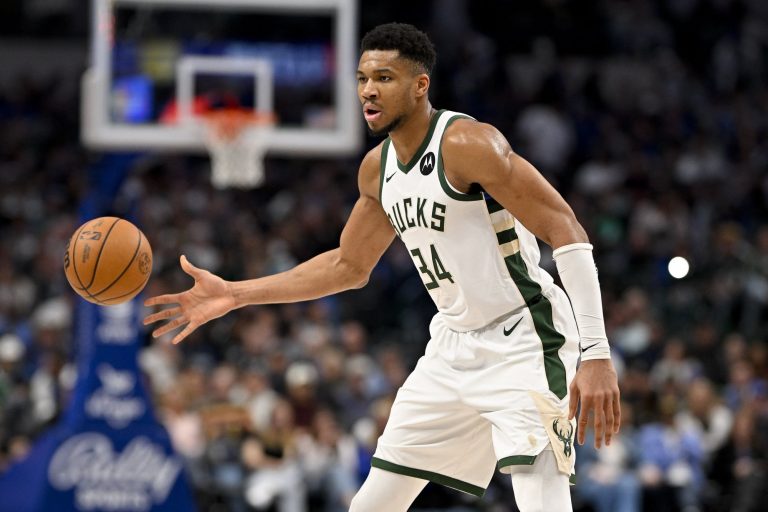 Γιάννης Αντετοκούνμπο: Παιδιά, έχει γίνει λάθος, δεν παντρεύομαι εγώ