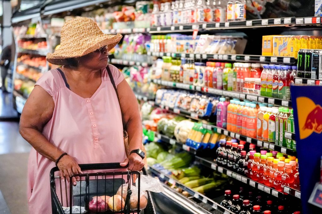 ΗΠΑ: Θα την πληρώσουν οι φτωχότεροι και φταίει ο πληθωρισμός λένε οι μεγάλες τράπεζες