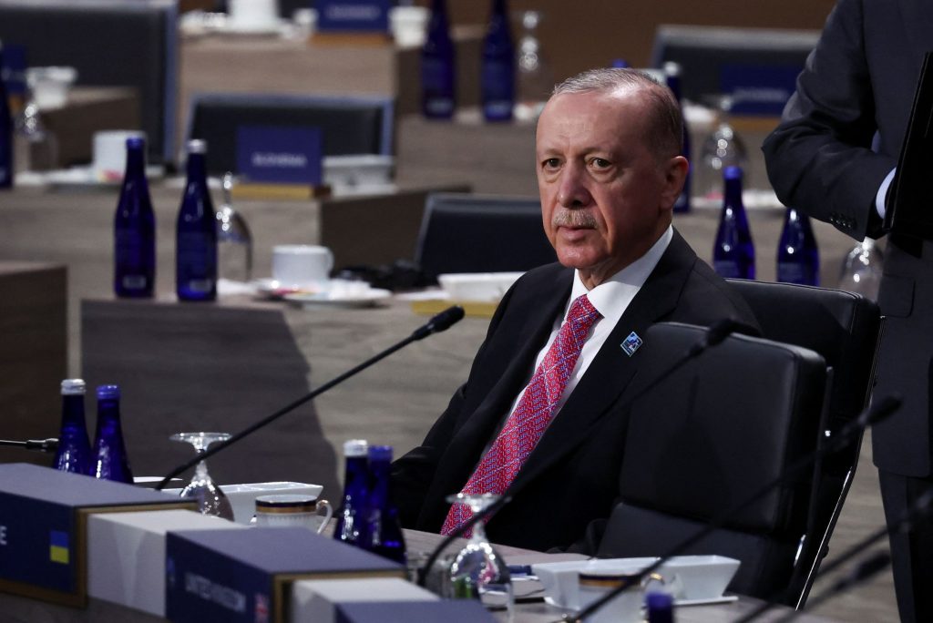 Ο Ερντογάν απειλεί το Ισραήλ ότι θα παρέμβει στο Ισραήλ όπως έκανε στη Λιβύη και το Ναγκόρνο Καραμπάχ