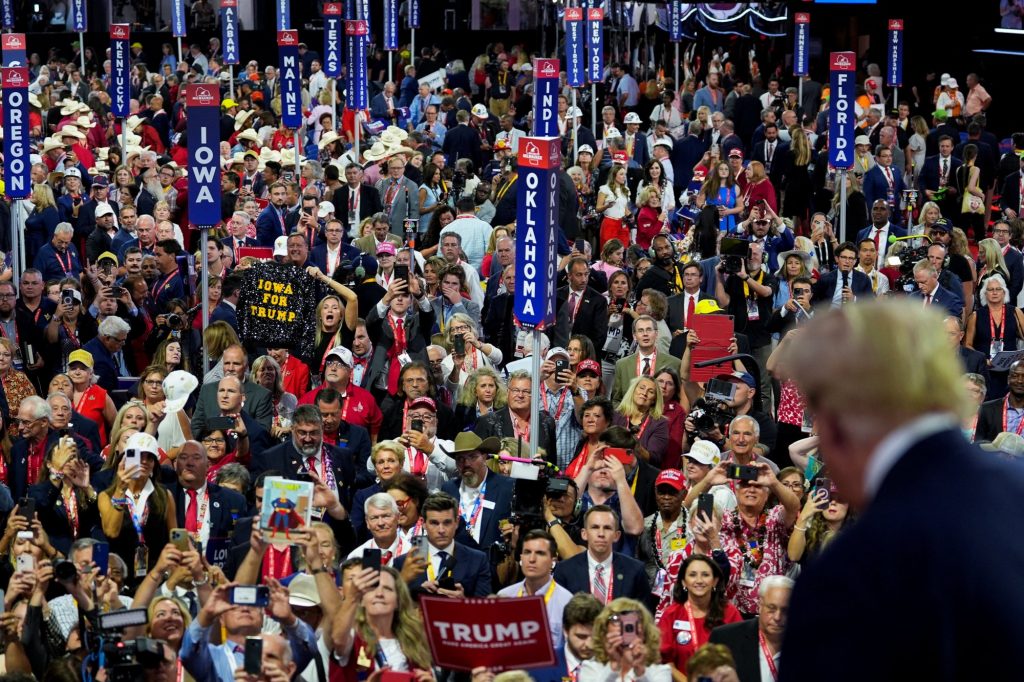 ΗΠΑ: Τέσσερις στους πέντε Αμερικανούς φοβούνται πως η χώρα διολισθαίνει στο χάος