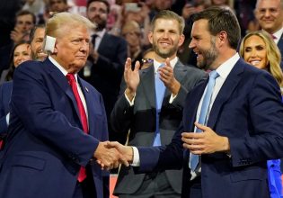 Εκλογές στις ΗΠΑ: Μήπως ο Βανς προορίζεται για διάδοχος του Τραμπ