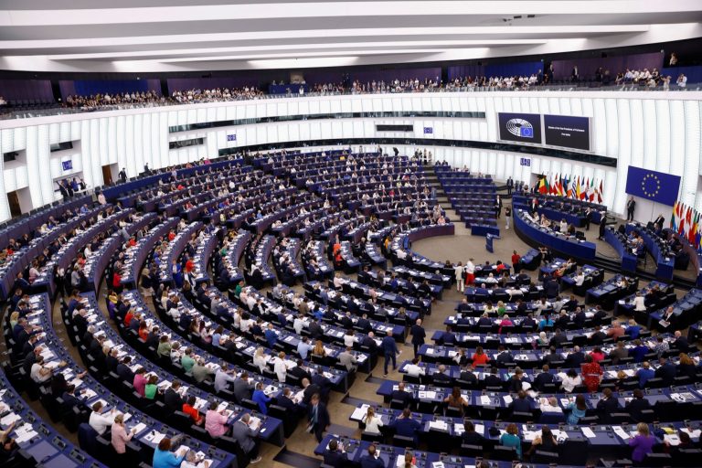 Ευρωπαϊκό Κοινοβούλιο: Εκλέχθηκε το νέο προεδρείο – Οι 14 αντιπρόεδροι και οι 5 κοσμήτορες