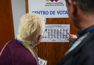 Εκλογές στη Βενεζουέλα: Σε εξέλιξη η καταμέτρηση των ψήφων