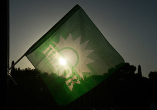 Διασταυρούμενα πυρά των υποψήφιων προέδρων του ΠΑΣΟΚ – Οι πρωταγωνιστές και οι απέχοντες