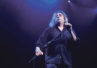 Γιάννης Αγγελάκας: Ανακοίνωσε το πρόωρο τέλος των συναυλιών του λόγω προβλήματος υγείας