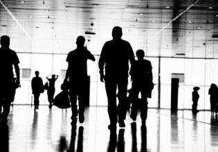 ΣΥΡΙΖΑ για 6ήμερο: Ντροπή για τη χώρα η επιστροφή στις εργασιακές συνθήκες του 19ου αιώνα