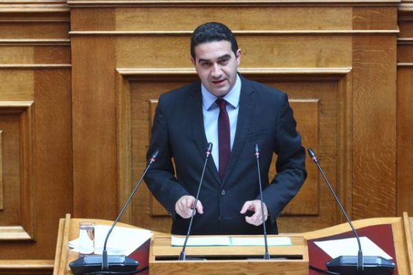 Κατρίνης για ΠΑΣΟΚ: Είμαι ο μόνος που μιλάω για μια μεγάλη παράταξη, ικανή να κυβερνήσει