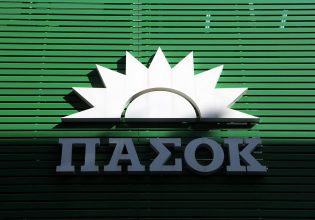 ΠΑΣΟΚ: Στη μάχη της κάλπης οι υποψήφιοι αρχηγοί – Η πρόσκληση Κασσελάκη και τα μηνύματα Ανδρουλάκη