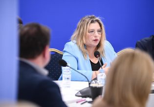 Τι λέει ο ΣΥΡΙΖΑ για την επικοινωνία Κασσελάκη με Συρεγγέλα – «Αποσπασματικές διαρροές από τη συνομιλία»