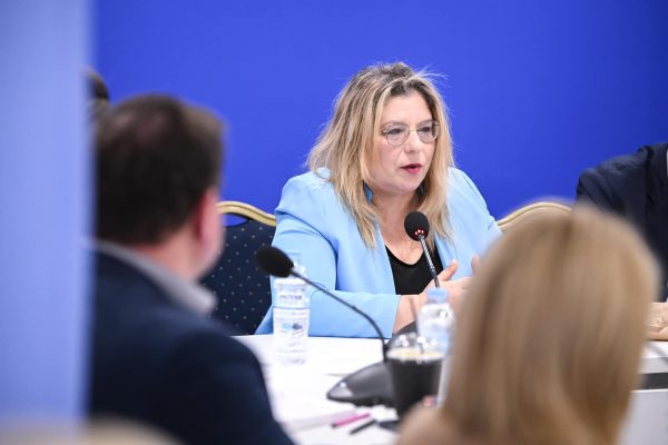 Τι λέει ο ΣΥΡΙΖΑ για την επικοινωνία Κασσελάκη με Συρεγγέλα – «Αποσπασματικές διαρροές από τη συνομιλία»