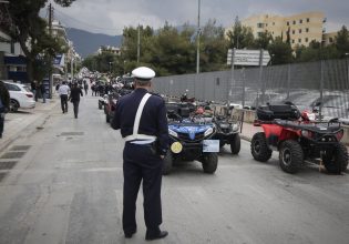 Με ποιο δίπλωμα οδηγούμε νόμιμα «γουρούνα», δίκυκλο ή τρίκυκλο – Όλες οι απαντήσεις