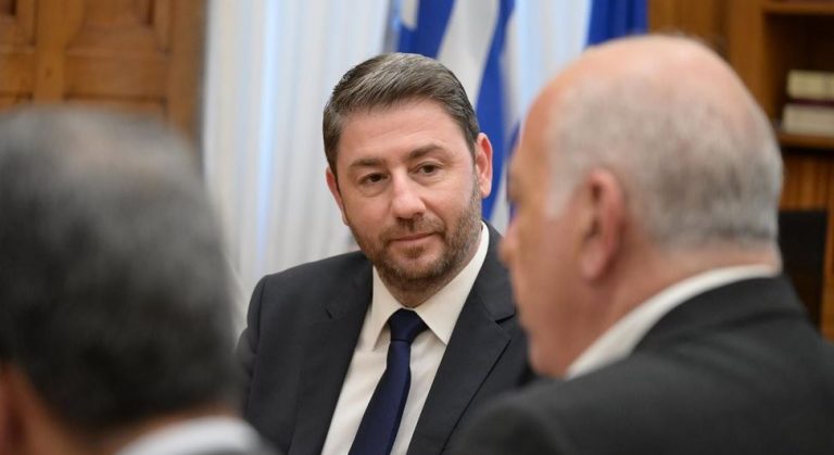 Ανδρουλάκης: Οι εκβιασμοί για την ηλεκτρονική συνταγογράφηση στρέφονται κατά των ασφαλισμένων