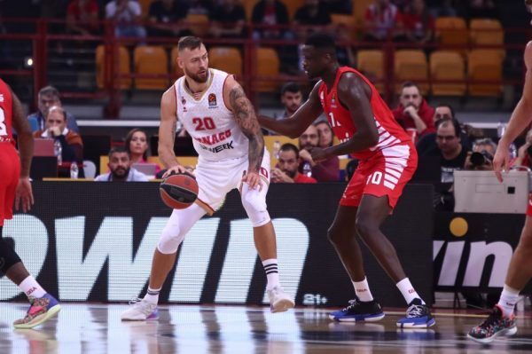 Παραμένει στη Μονακό ο Μοτιεγιούνας